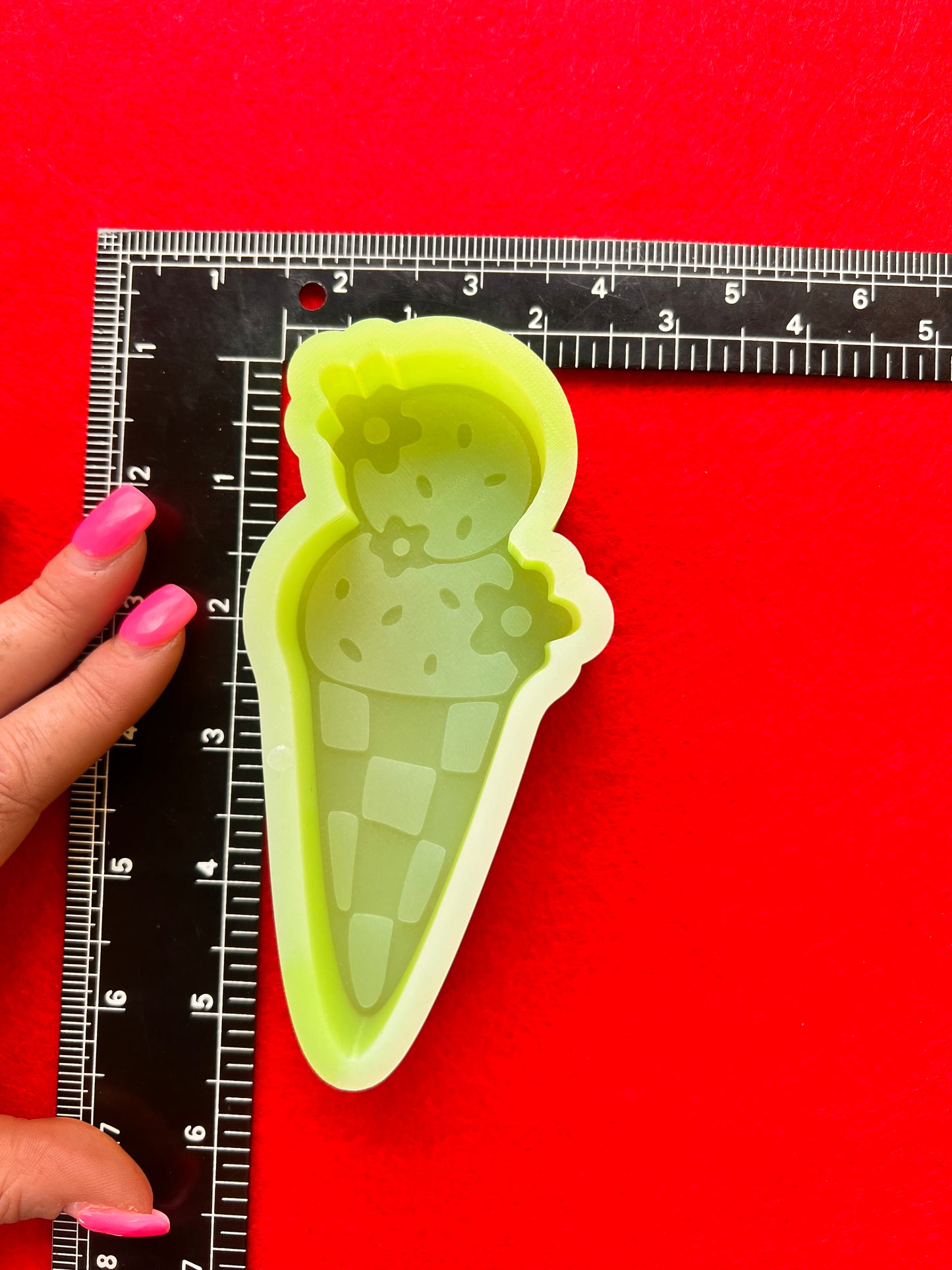 Petal Pop Swirl Silicone Mold