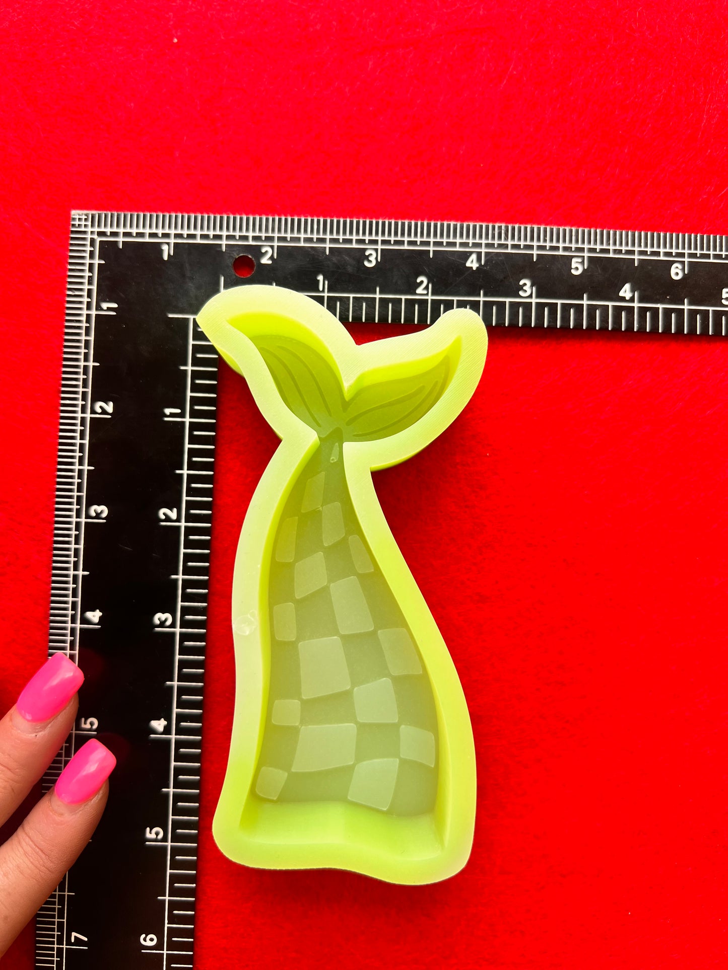 Checkered Mermaid Tail Silicone Mold