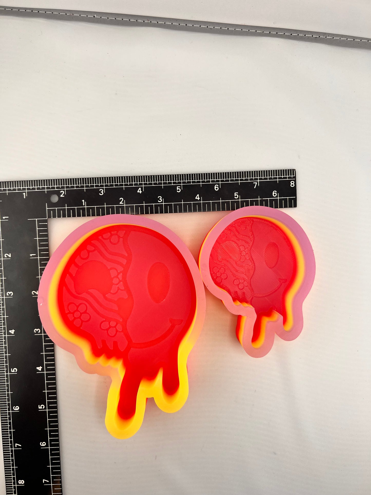 Drip Groovy Skull Silicone Mold