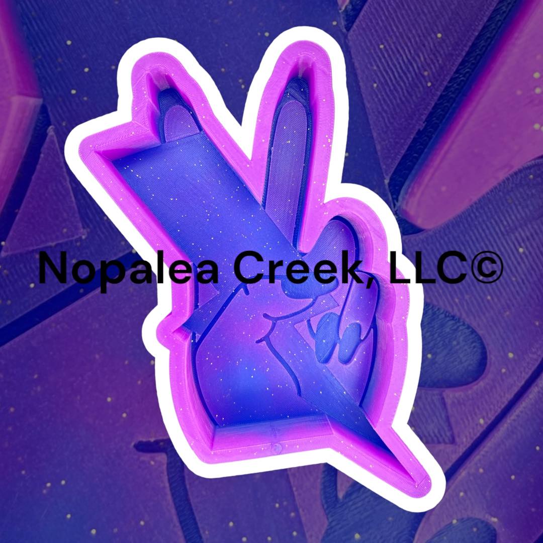 Female Lightening Hand Silicone Mold©