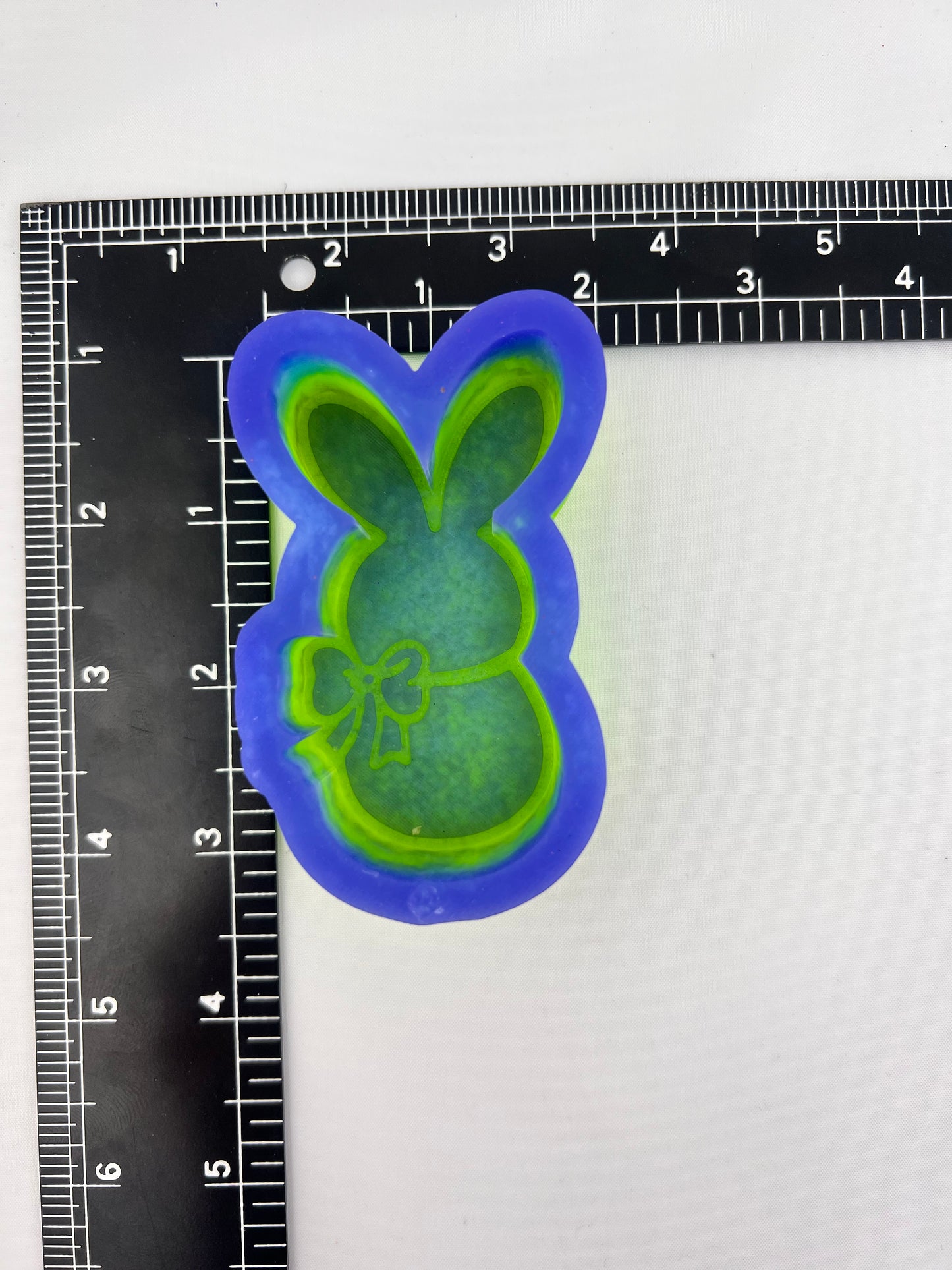 Peep & Bow Silicone Mold