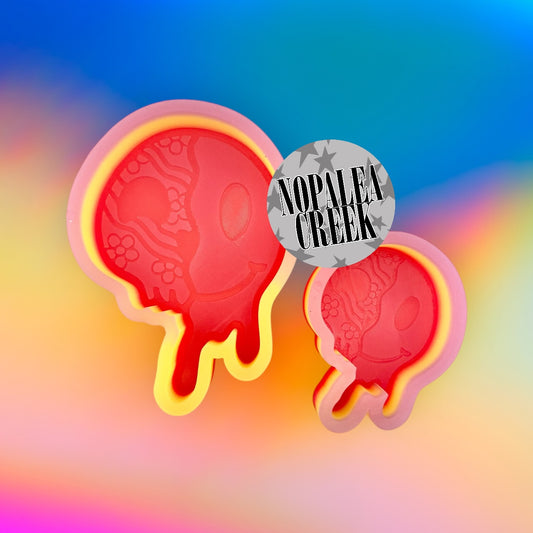 Drip Groovy Skull Silicone Mold