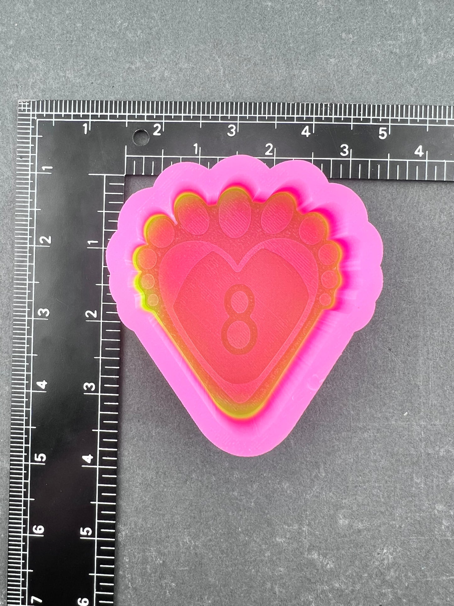 Lucky 8 Heart Silicone Mold