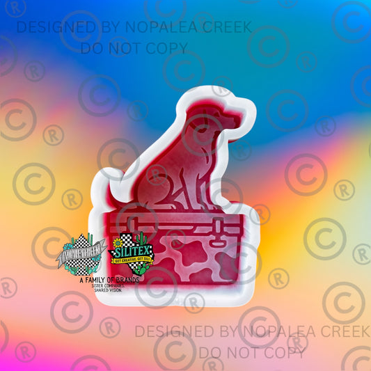 Retriever on the Cooler© Silicone Mold