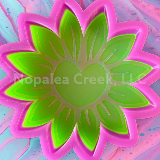 Simple Heart Daisy Silicone Mold