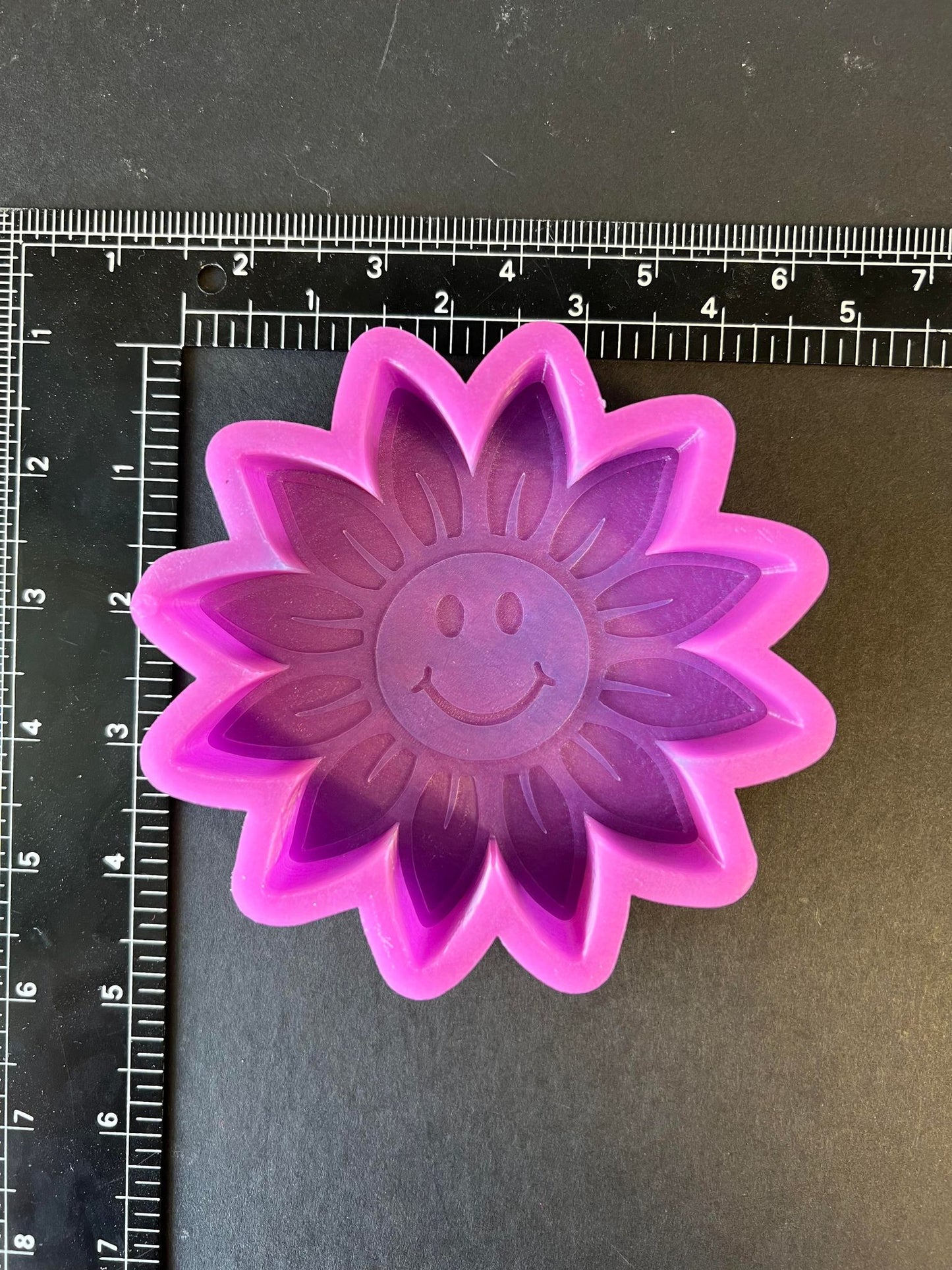 Smile Daisy Silicone Mold©